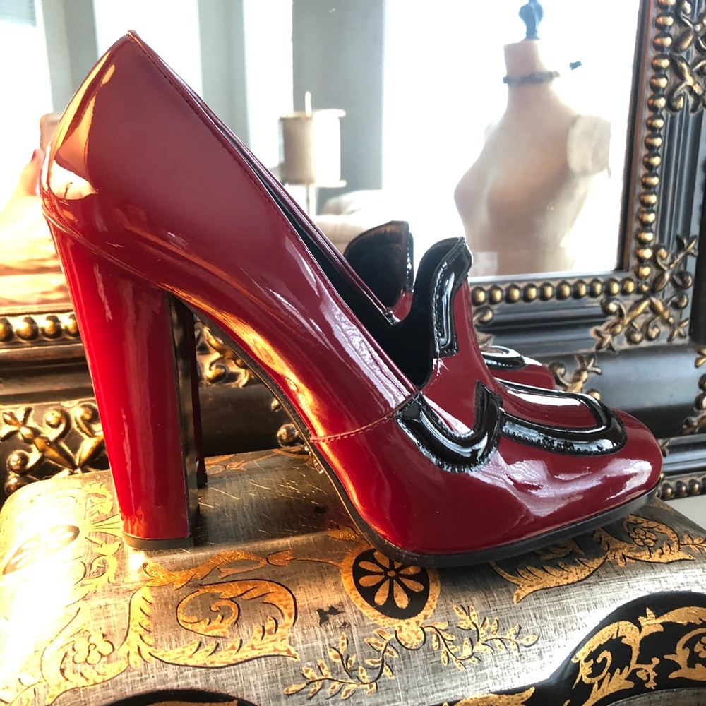 Prada burgundy and black heeled loafers 39.5